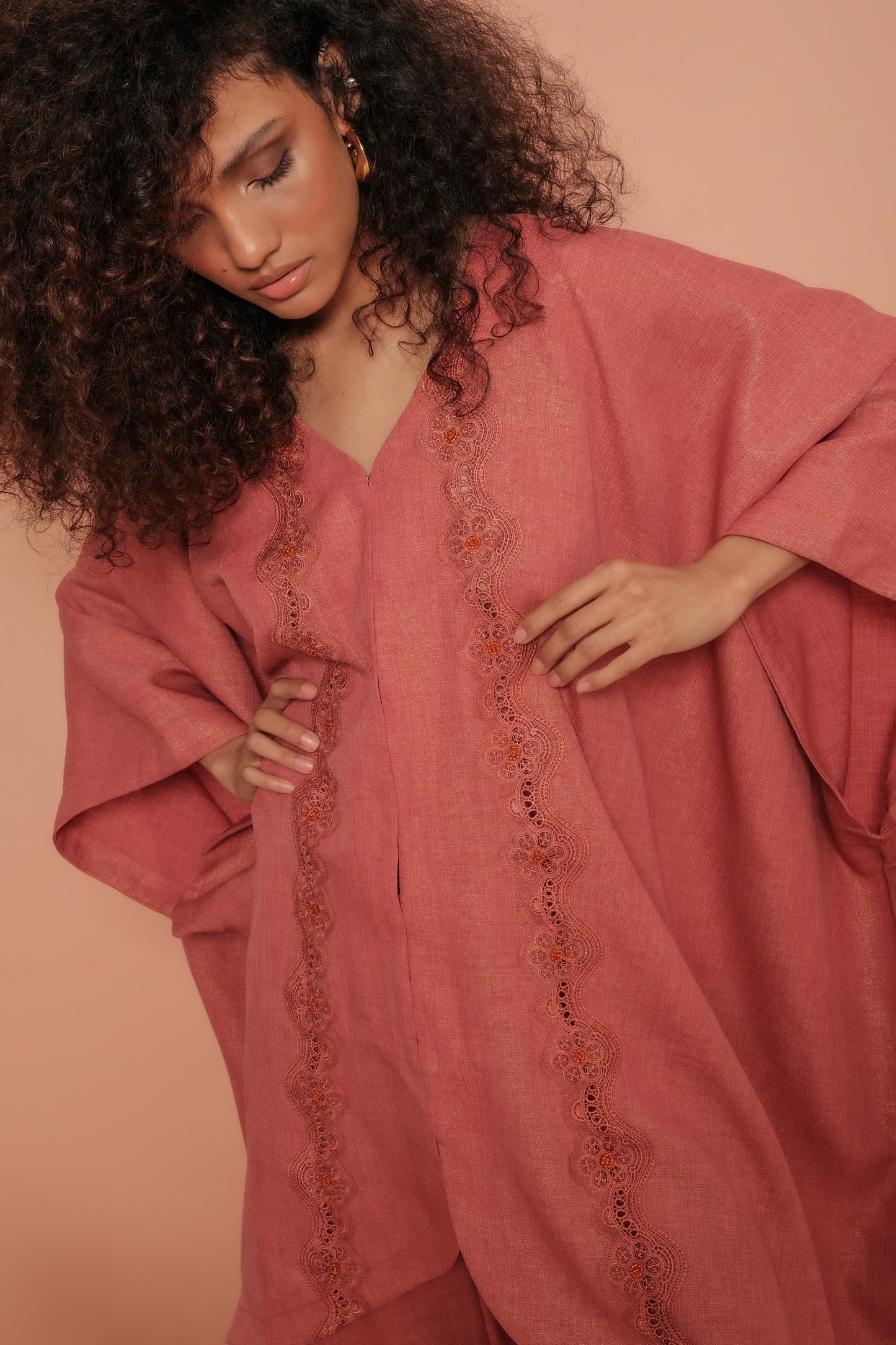 KAFTAN FLOWER BRILLER TERRACOTA